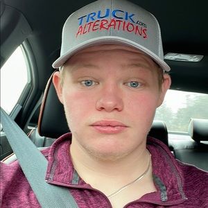 Meet your Posher, Jordan